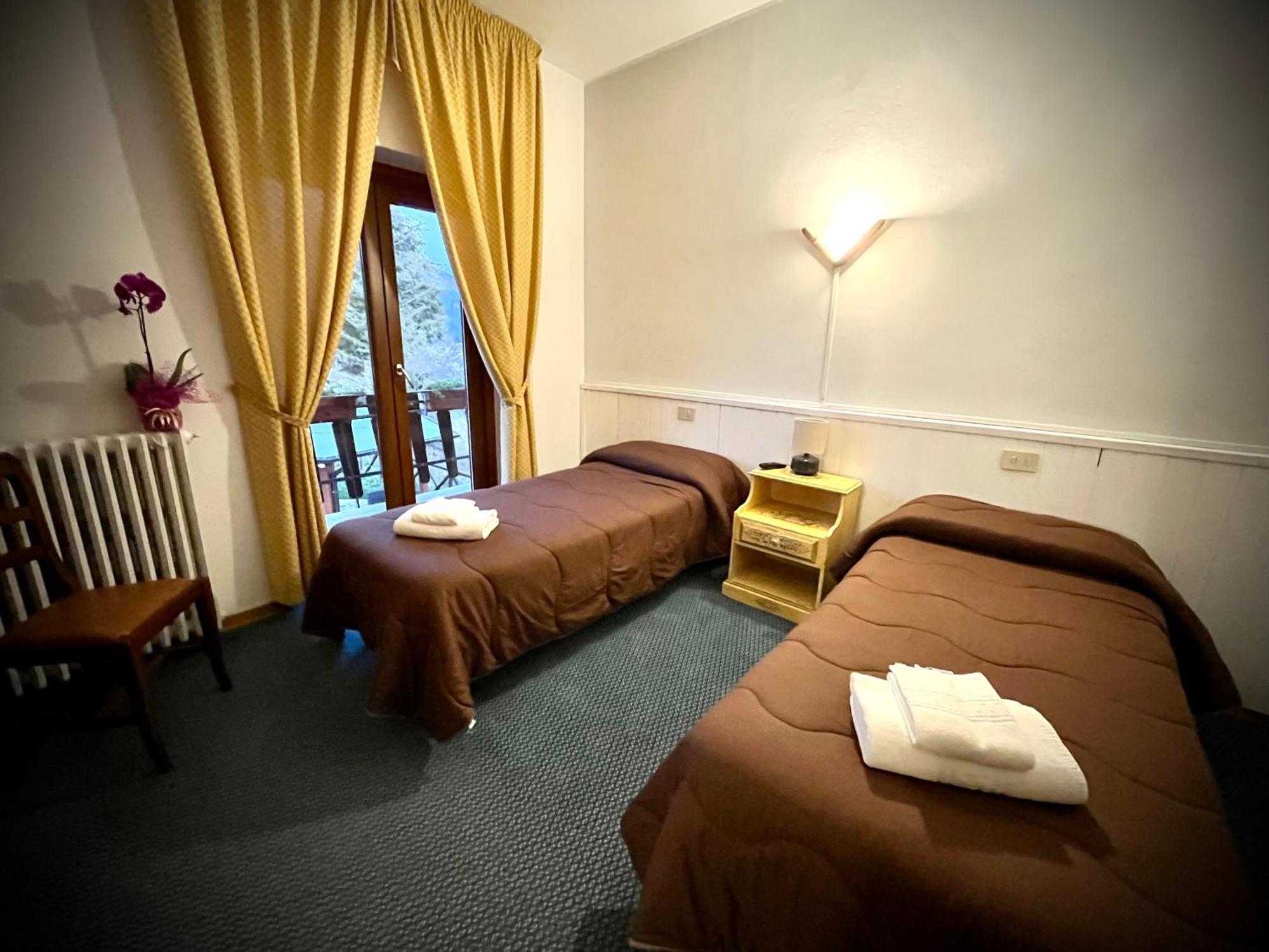 Hotel Pinguino Pescasseroli Ruang foto