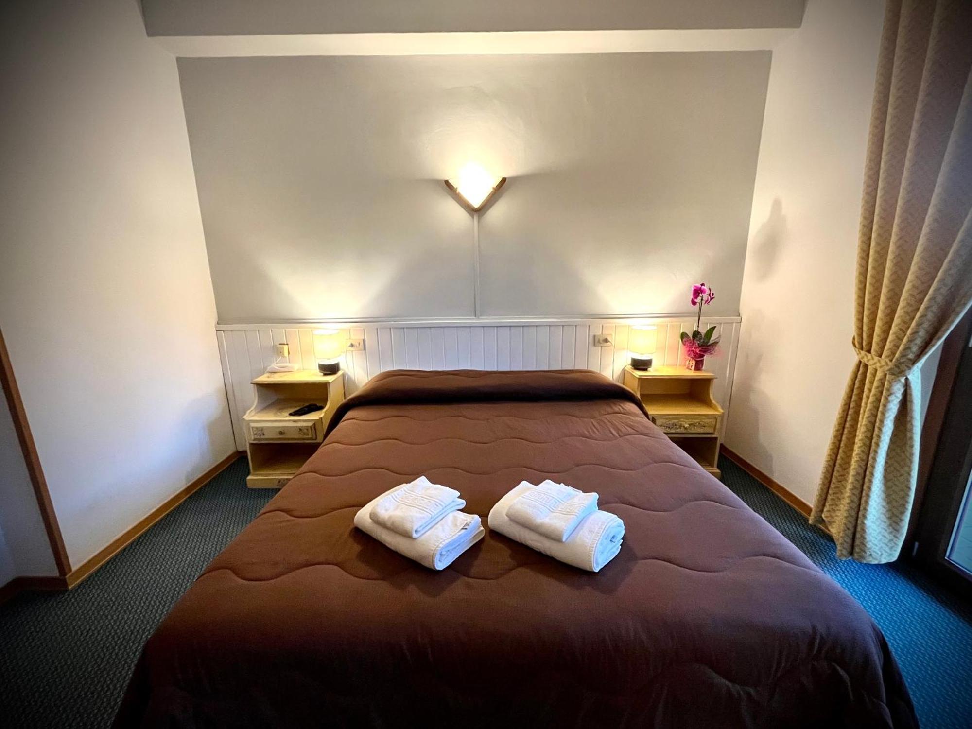 Hotel Pinguino Pescasseroli Ruang foto