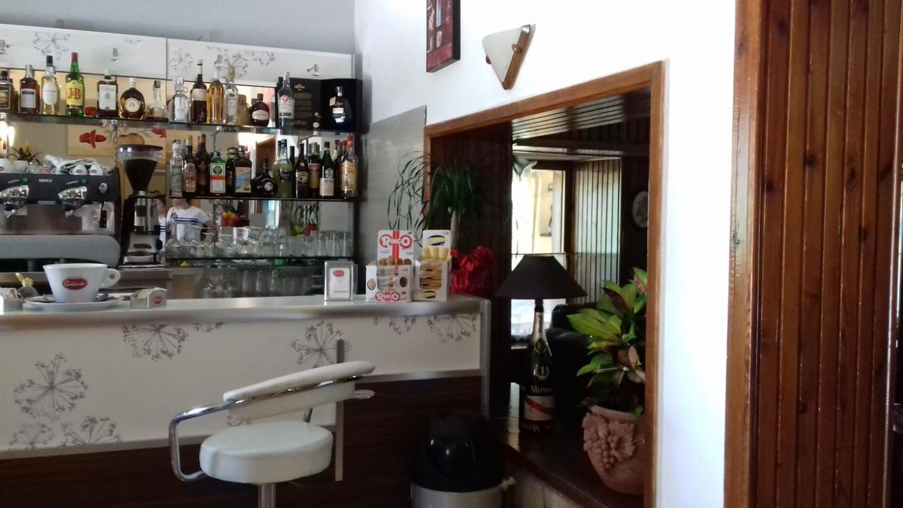 Hotel Pinguino Pescasseroli Bagian luar foto